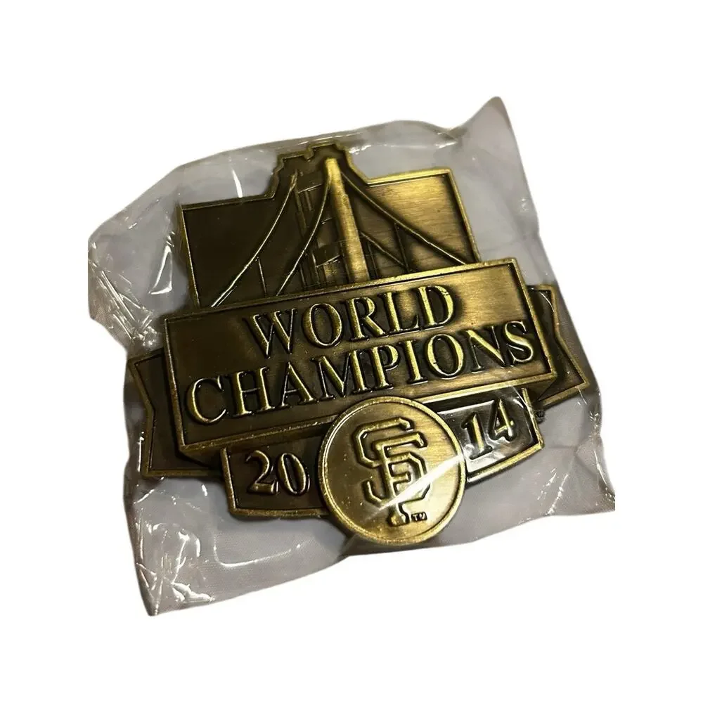 San Francisco Giants Gold Tint  Belt buckle NWT